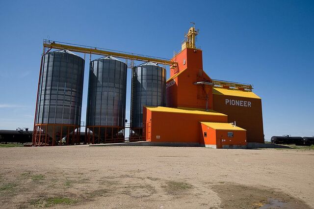File:Kincaid, Saskatchewan.jpg