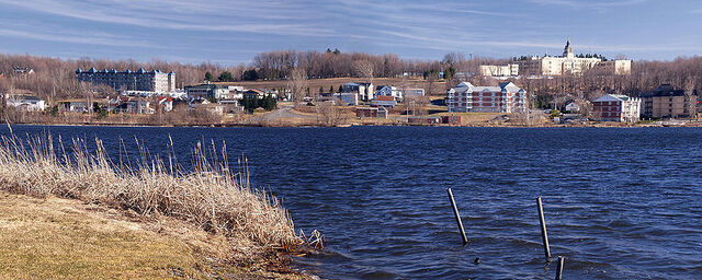 File:Granby, Quebec.jpg