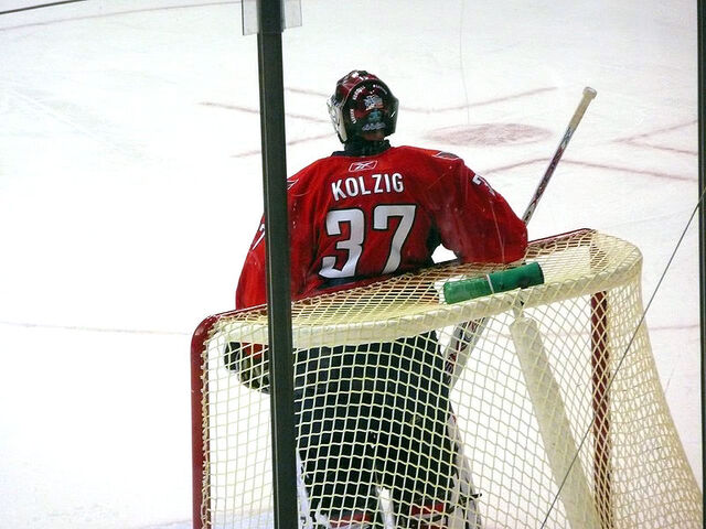 File:Olaf Kolzig.jpg