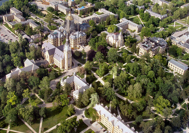 File:Notre Dame, Indiana.jpg