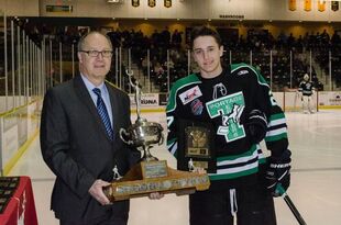 Nick Henry receives Vince Leah Memorial Trophy