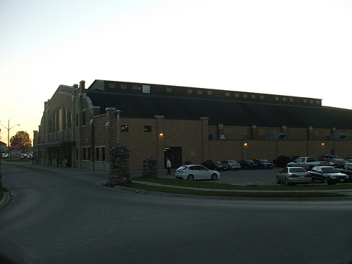 File:Galt Arena Gardens.jpg