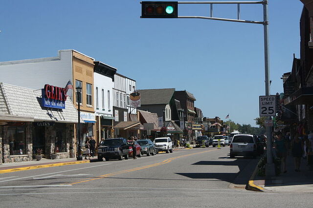 File:Eagle River, Wisconsin.jpg