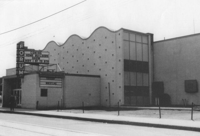 File:Hamilton Forum.jpg