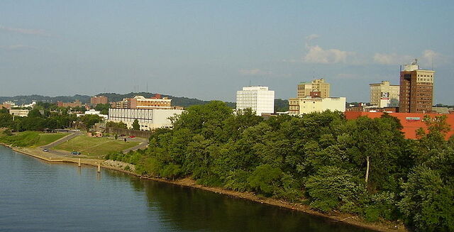 File:Huntington, West Virginia.jpg