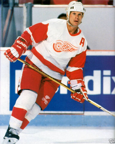 File:Markhowe.jpg