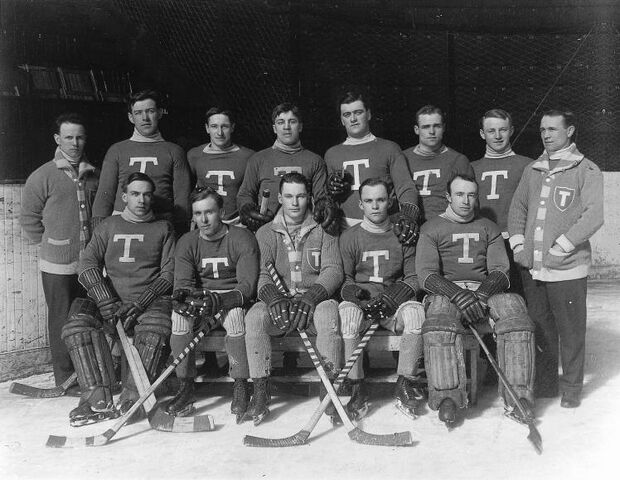 File:Torontos.jpg