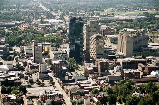 File:Lexington, Kentucky.jpg