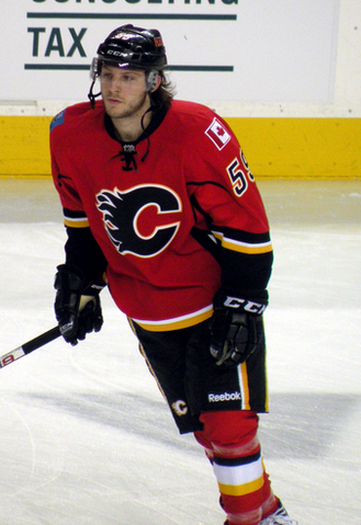 File:Max Reinhart Flames.png