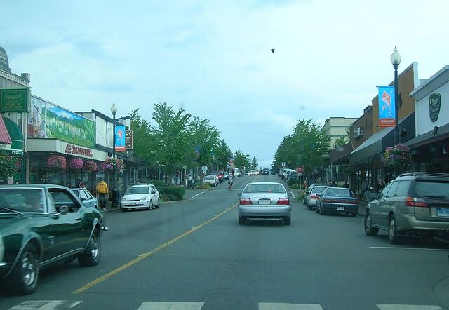 File:Courtenay, British Columbia.jpg