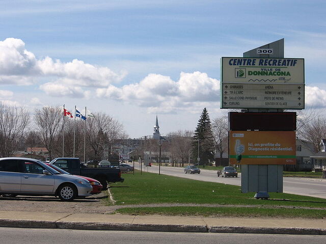 File:Donnacona, Quebec.jpg