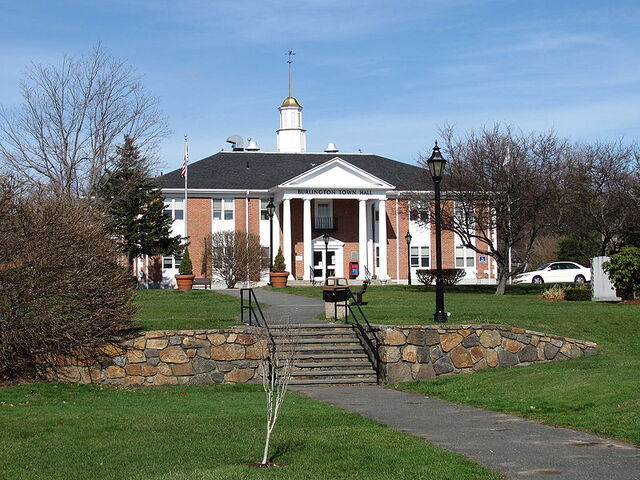 File:Burlington, Massachusetts.jpg