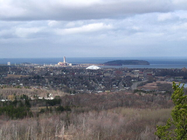 File:Marquette, Michigan.jpg