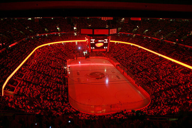 File:Scotiabank Place 1.jpg