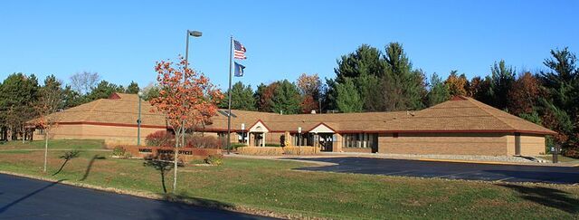File:Lakeland, Michigan.jpg
