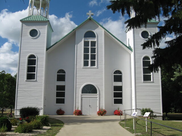 File:Haywood, Manitoba.jpg