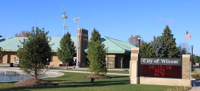 File:Wixom, Michigan.jpg