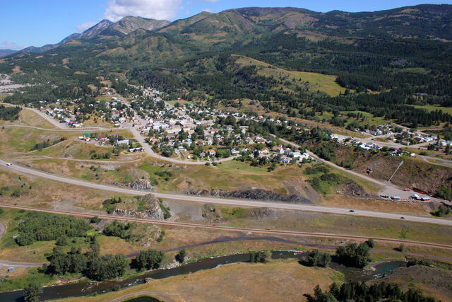 File:Bellevue, Alberta.jpg