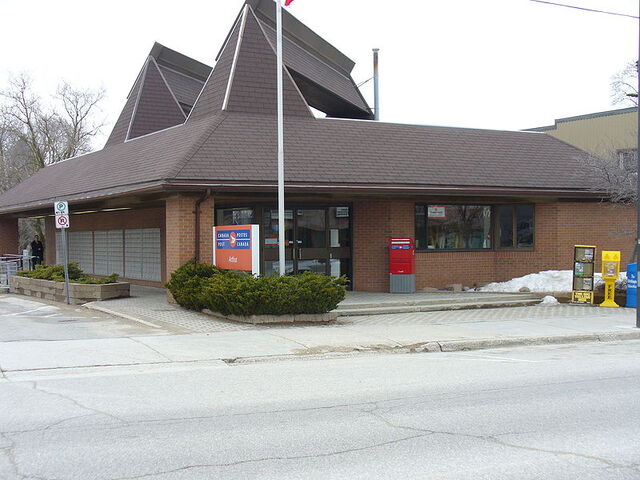 File:Arthur, Ontario Post Office.jpg