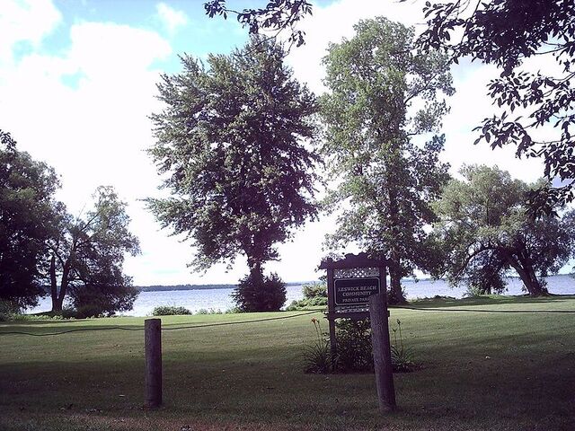 File:Keswick, Ontario.jpg