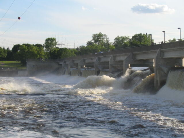 File:Coon Rapids, Minnesota.jpg