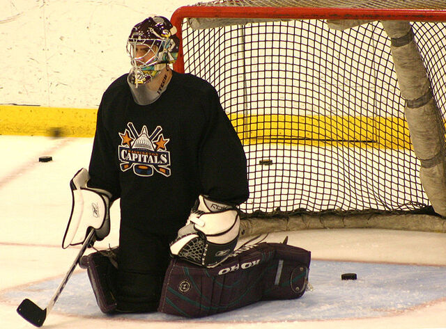 File:Frederic Cassivi.jpg