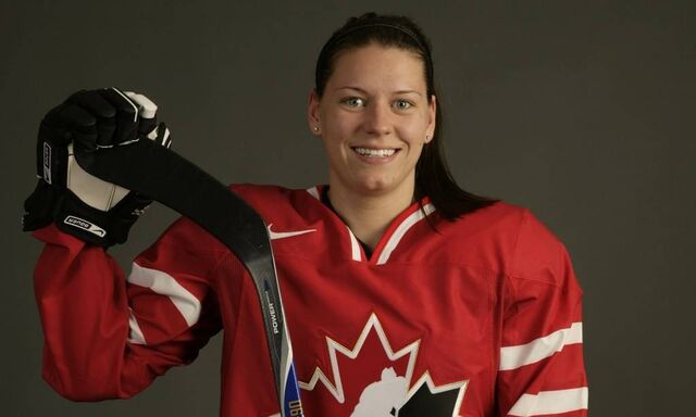 File:Natalie-Spooner.jpg