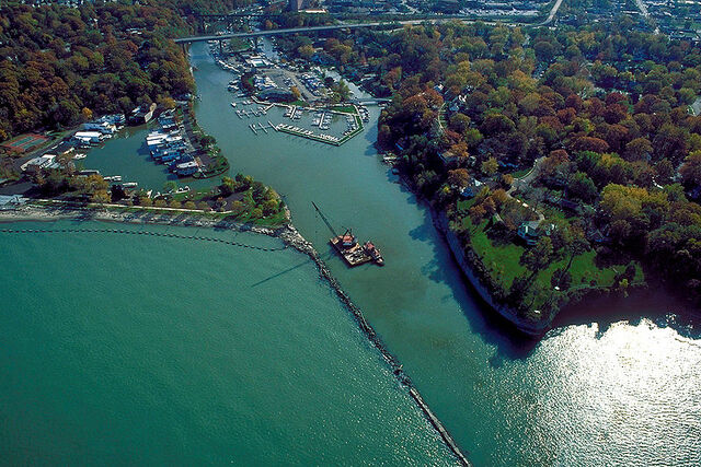 File:Rocky River, Ohio.jpg