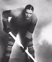 FrankFredricksonVicCougars