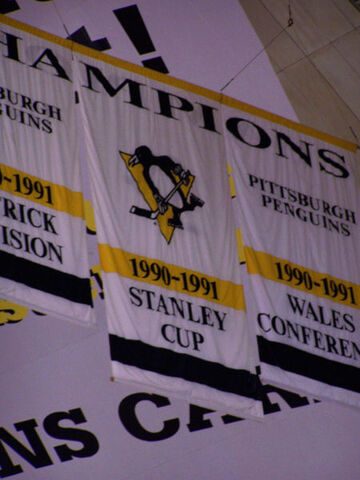 File:Stanley cup banner 1.jpg