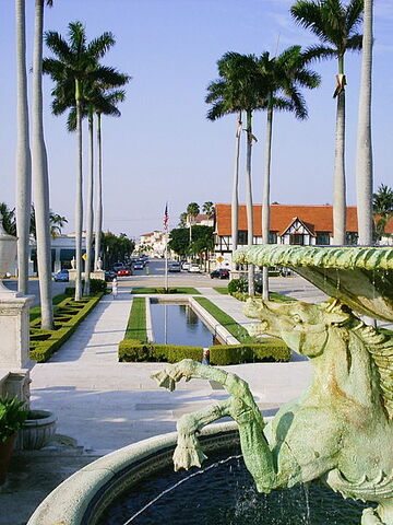File:Palm Beach, Florida.jpg