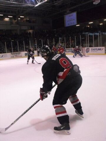 File:Jonreidbearcats.jpg