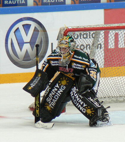 File:Leinonen Tero Ilves.jpg