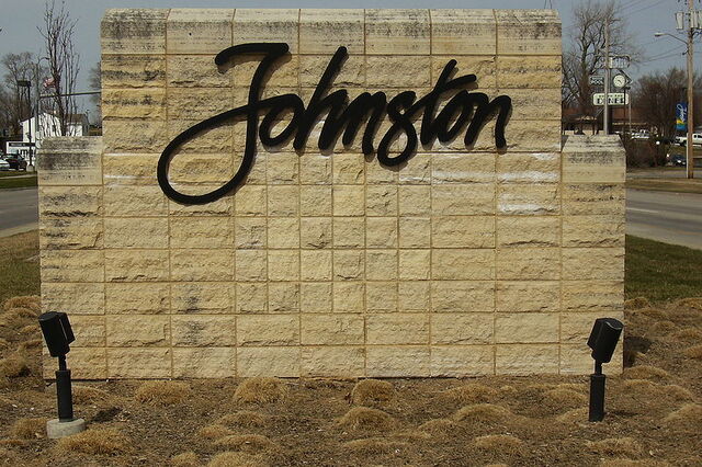 File:Johnston, Iowa.jpg
