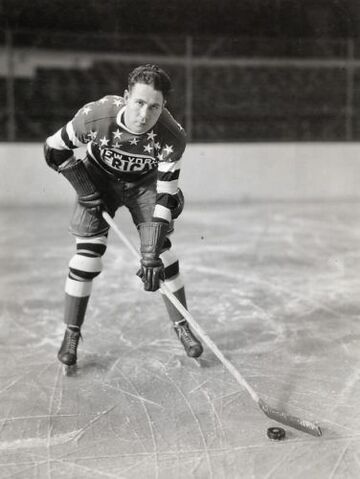 File:Lloydklein.jpg