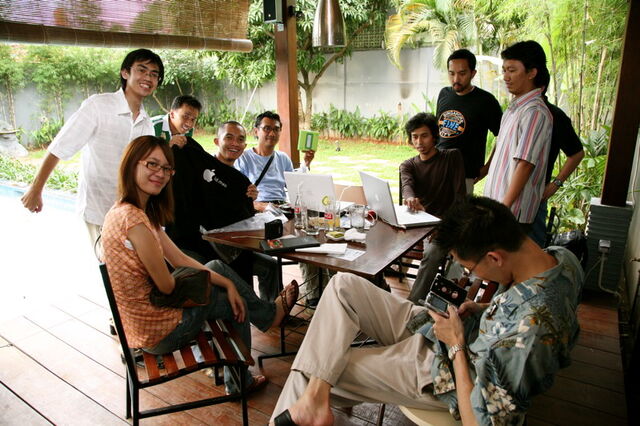 Berkas:Anniversary3.jpg