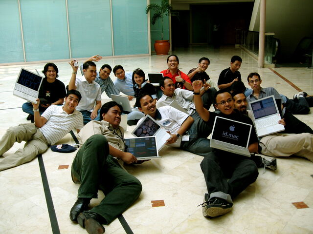 Berkas:Gathering16.jpg