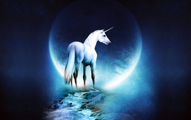 Archivo:Fondo-Unicornio-y-Luna.jpg
