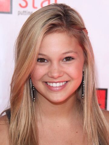File:Olivia Holt in 2011.jpg