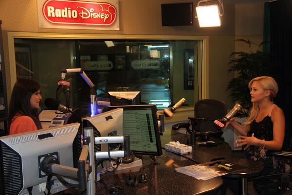 File:OliviaRadioDisney.jpg