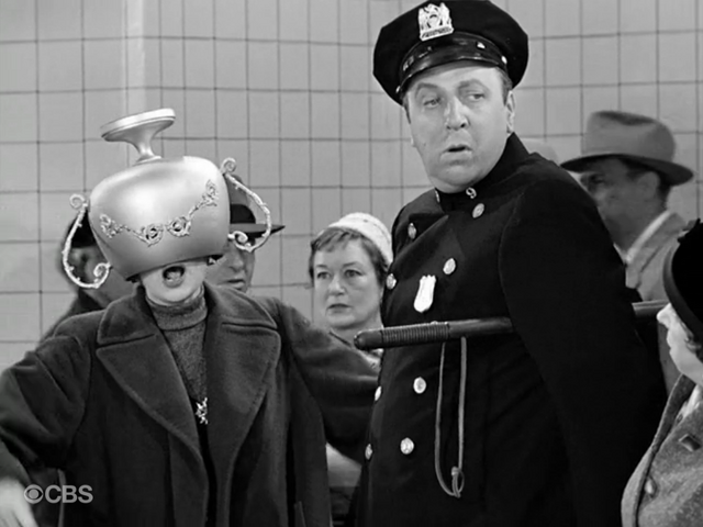 File:Robert Foulk Policeman Lucy.png