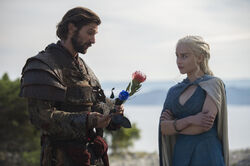 Daario and daenerys stagione 4.jpg