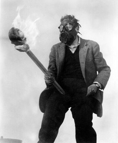 File:Morgan in Gasmask.jpg