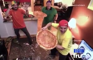 Pizza frisbee