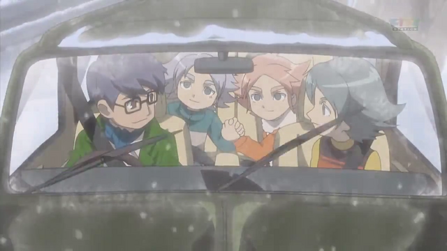 Fichier:The-Frost-Family-shawn-frost-25026788-892-413-1-.png