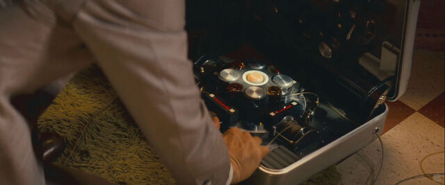 File:Trailer02.jpg