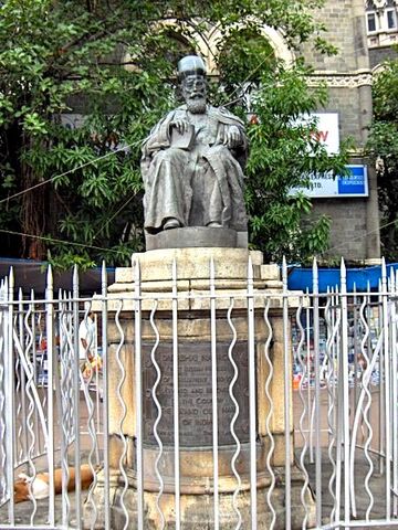 File:Dadabai Navroji statue Bombay.jpg