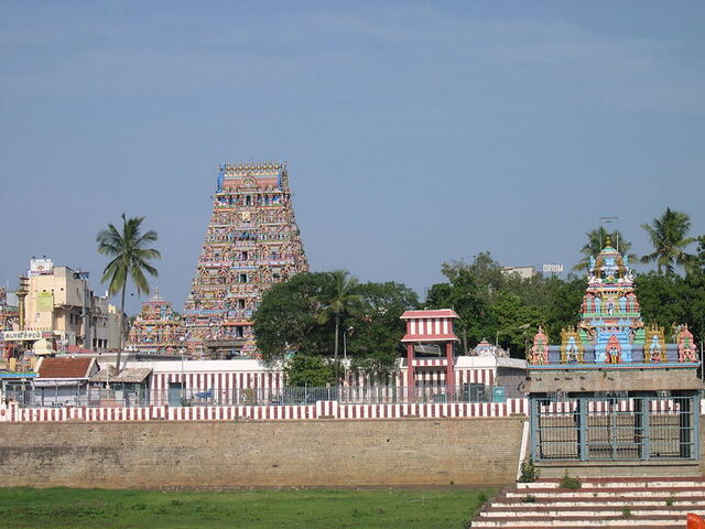 File:800px-MylaporeKapaleeshwararTemple.jpg