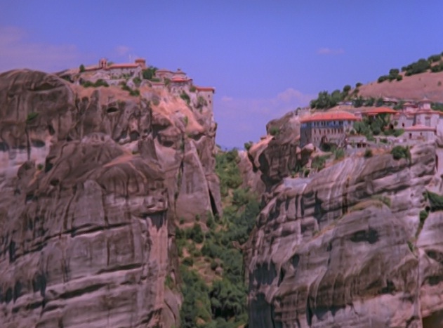 File:Cliff Monestary.jpg