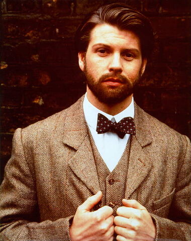 File:Young Henry Jones.jpg